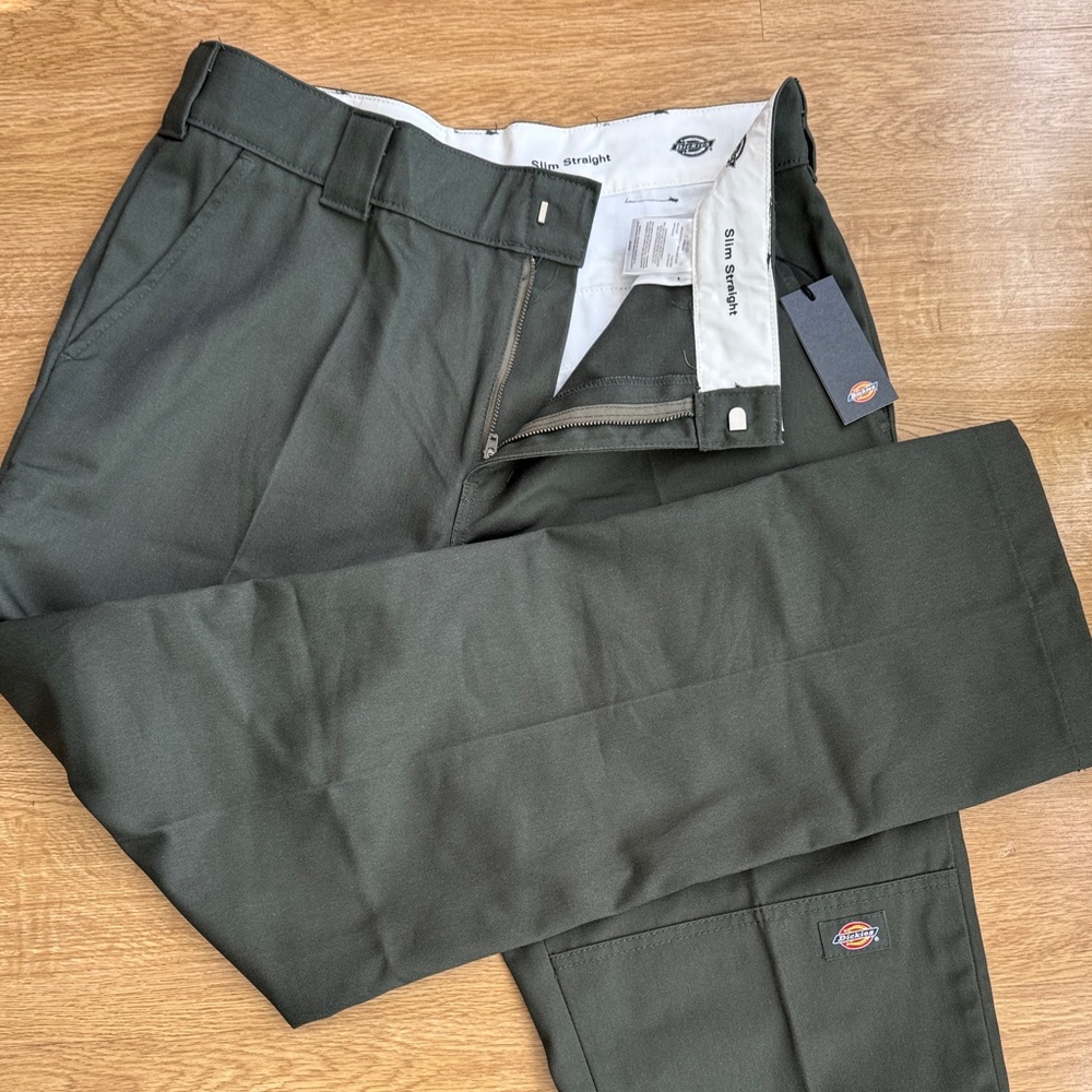 Dickies Men's Olive Chinos